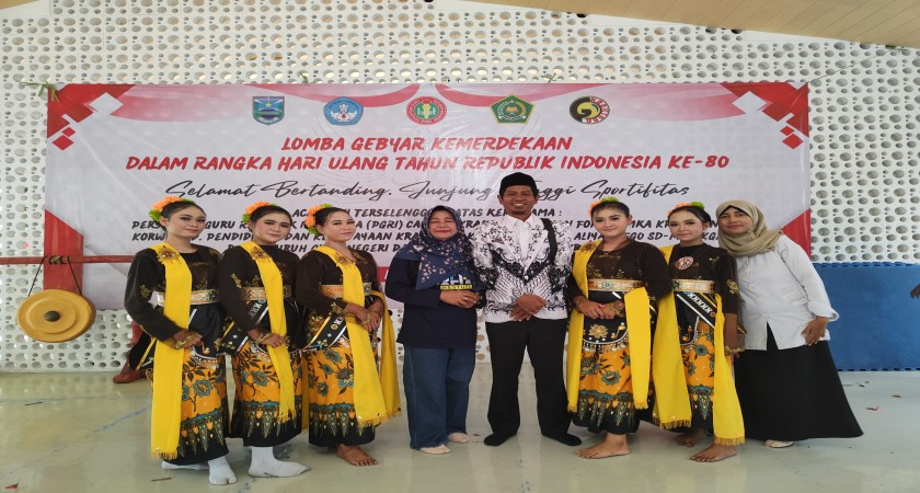 Juara 2 untuk Lomba Tari Kreasi